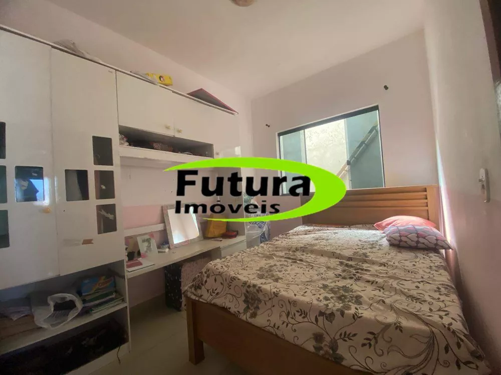 Casa à venda com 3 quartos, 200m² - Foto 4