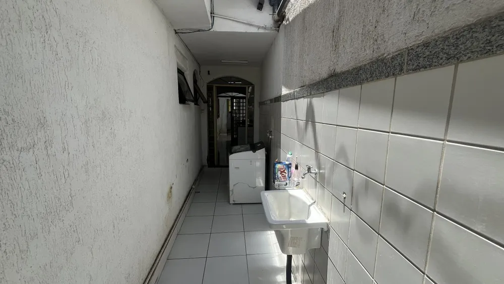 Casa, 4 quartos, 330 m² - Foto 16