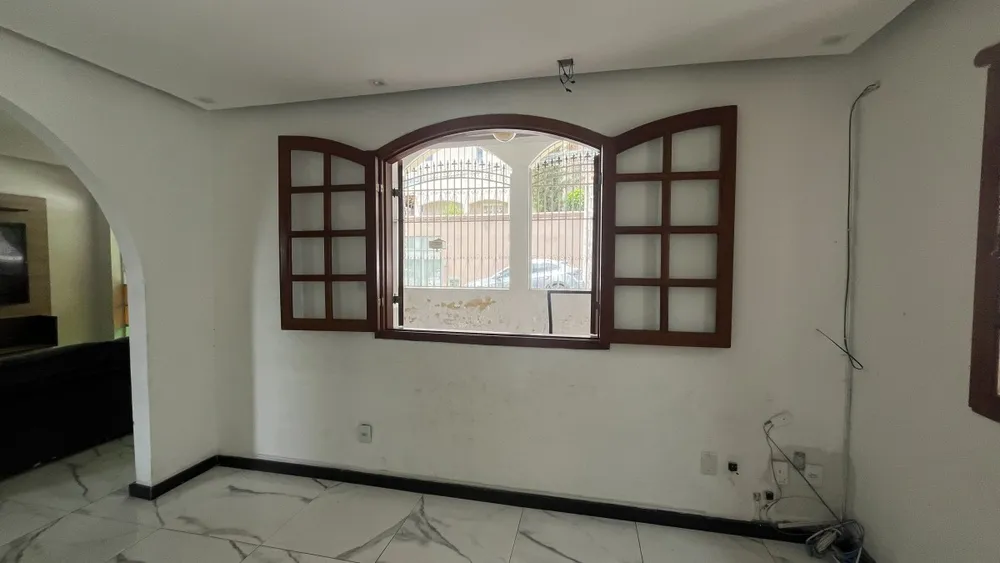 Casa, 4 quartos, 330 m² - Foto 3