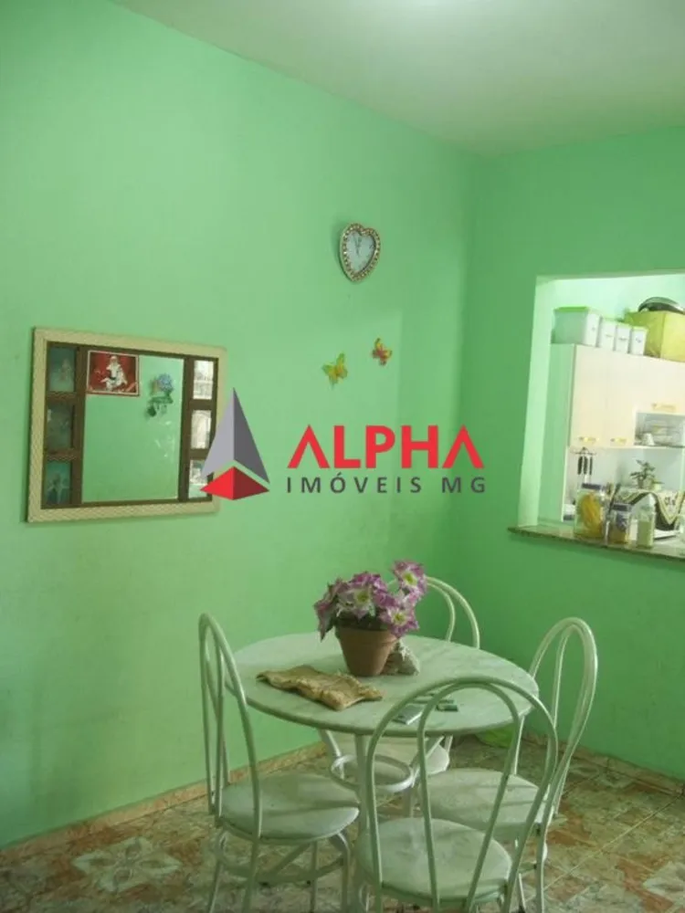 Casa, 2 quartos, 200 m² - Foto 1