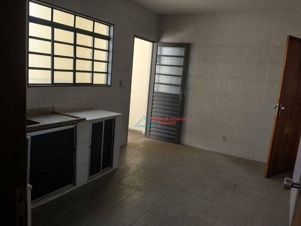 Apartamento à venda com 2 quartos, 107m² - Foto 2