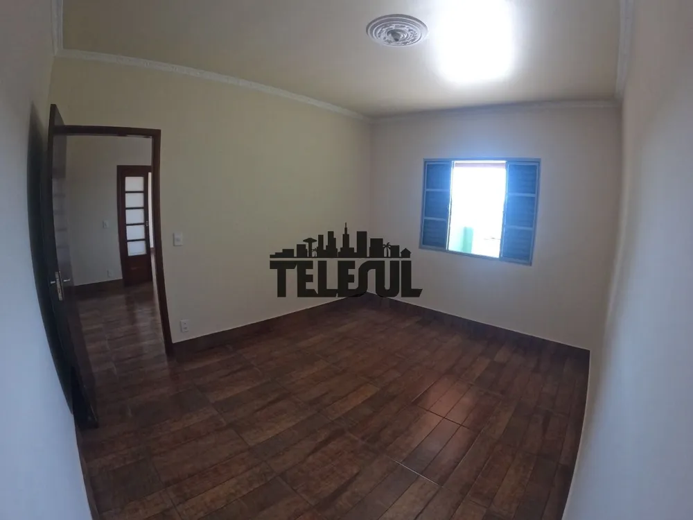 Casa, 3 quartos, 288 m² - Foto 4