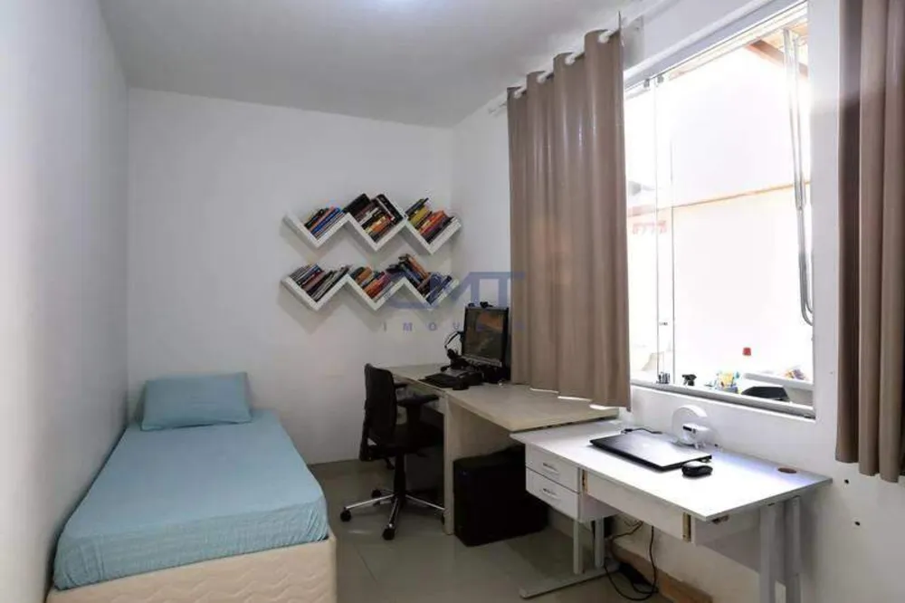 Casa, 3 quartos, 217 m² - Foto 3