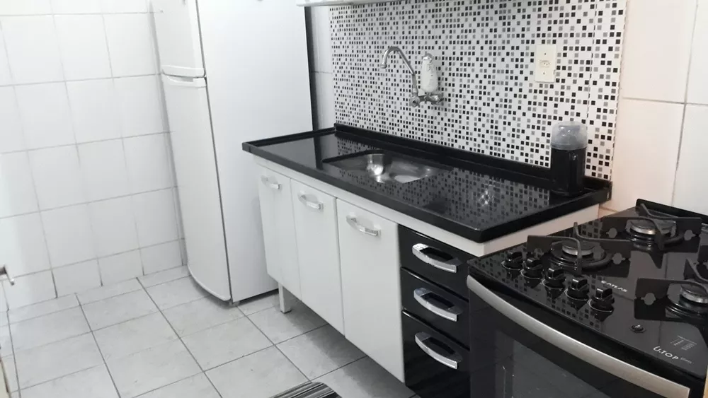 Casa à venda com 2 quartos, 50m² - Foto 5