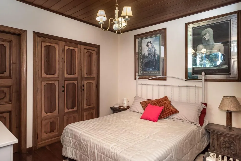 Casa, 6 quartos, 66000 m² - Foto 4