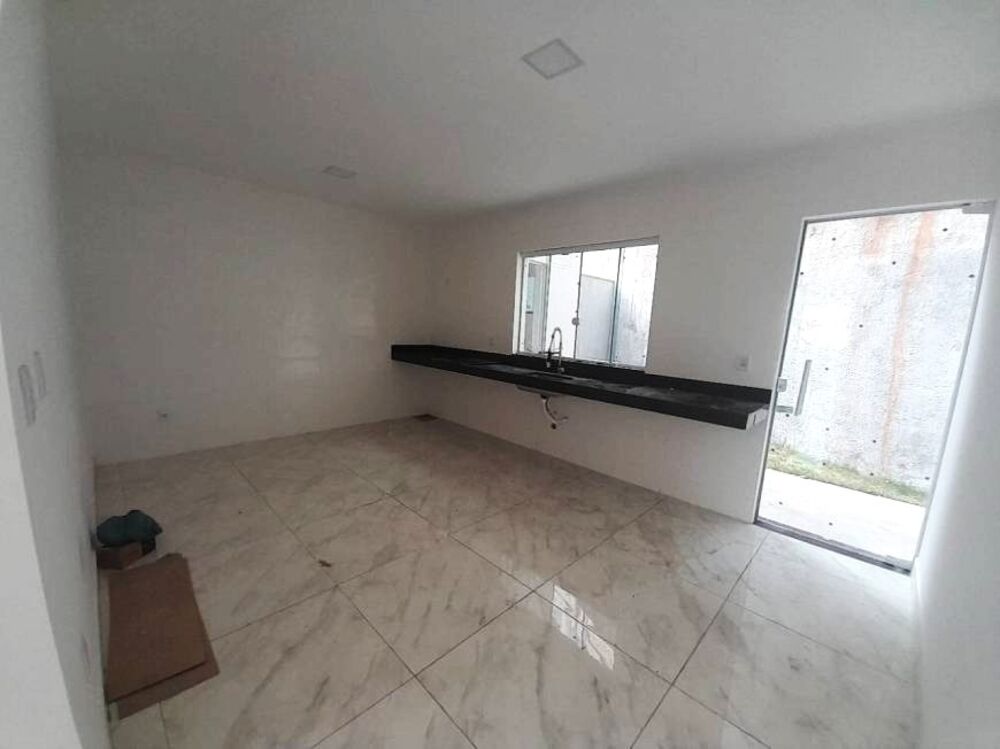 Casa à venda com 3 quartos, 150m² - Foto 4