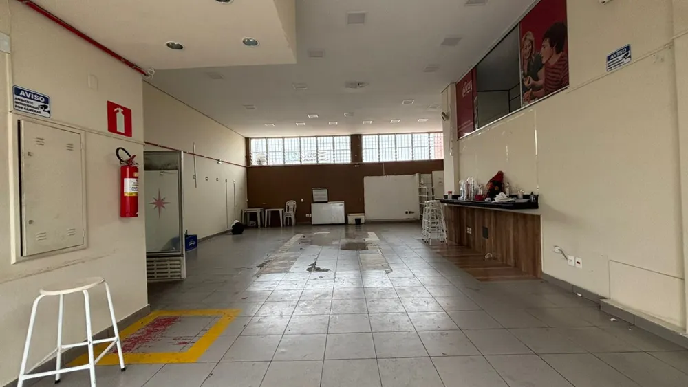 Loja-Salão, 200 m² - Foto 2