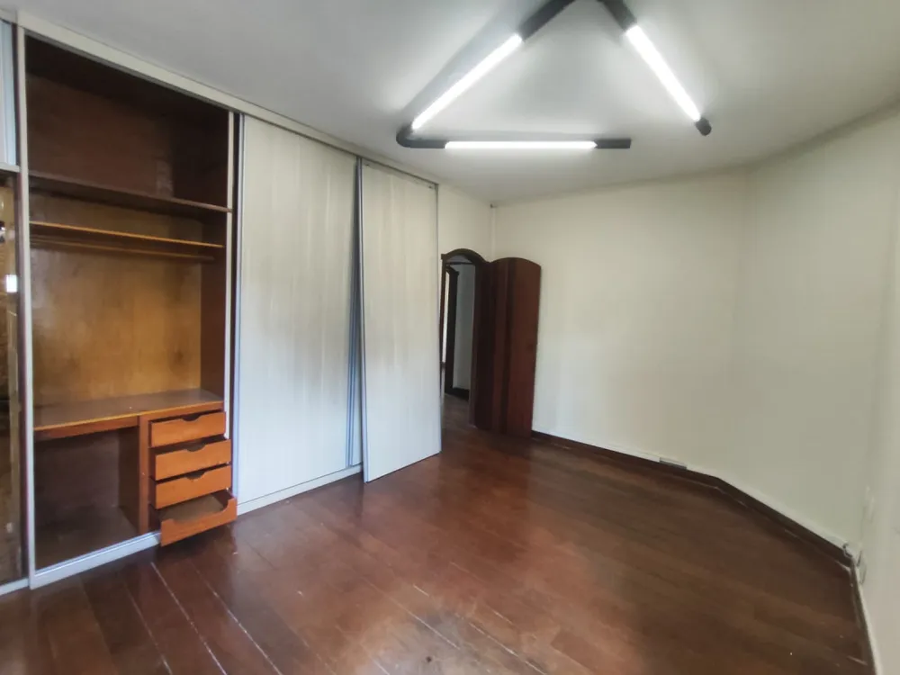 Casa, 6 quartos, 320 m² - Foto 8