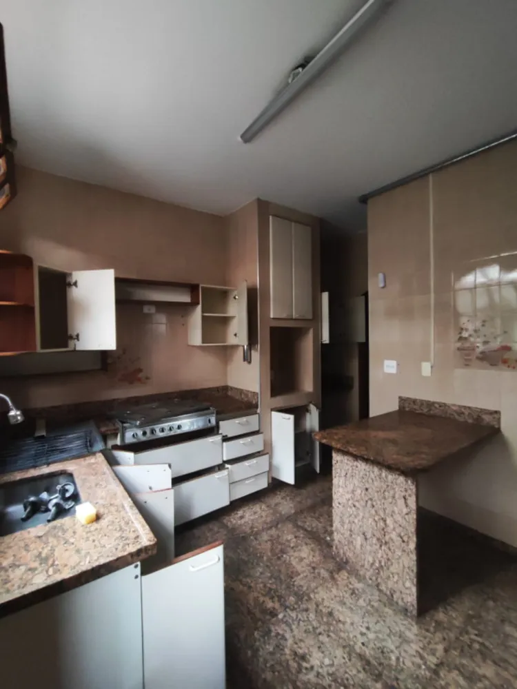 Casa, 6 quartos, 320 m² - Foto 19