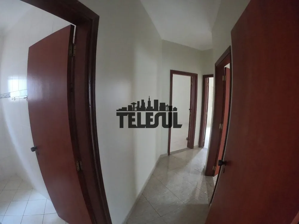 Casa, 3 quartos, 210 m² - Foto 7