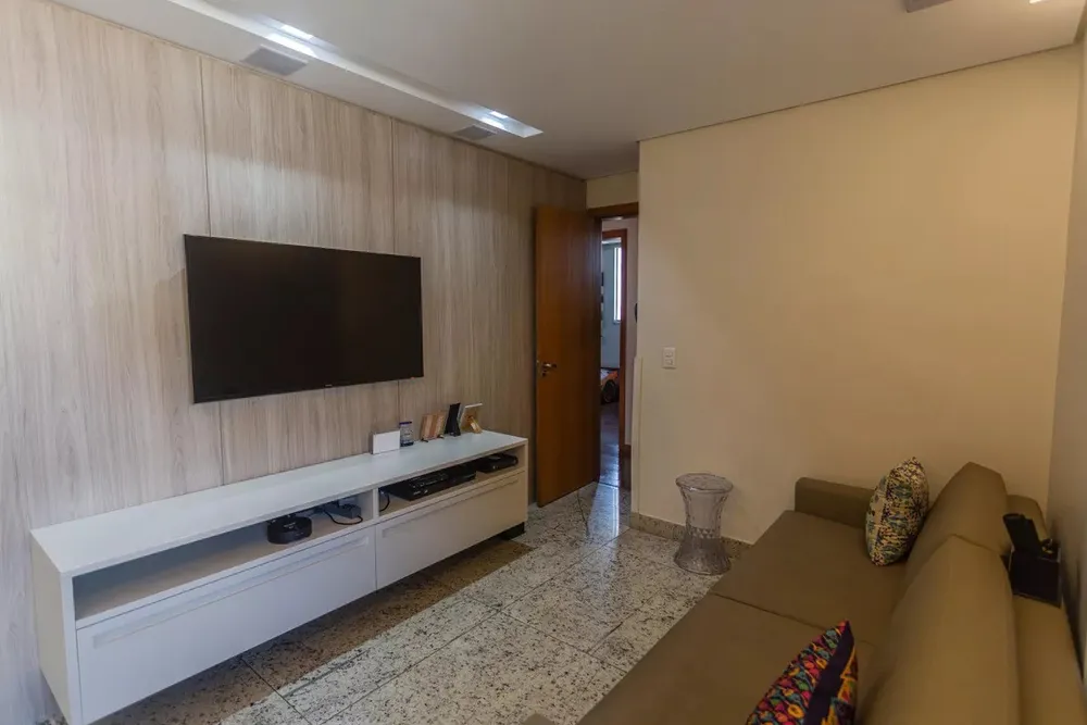 Apartamento, 3 quartos, 72 m² - Foto 2