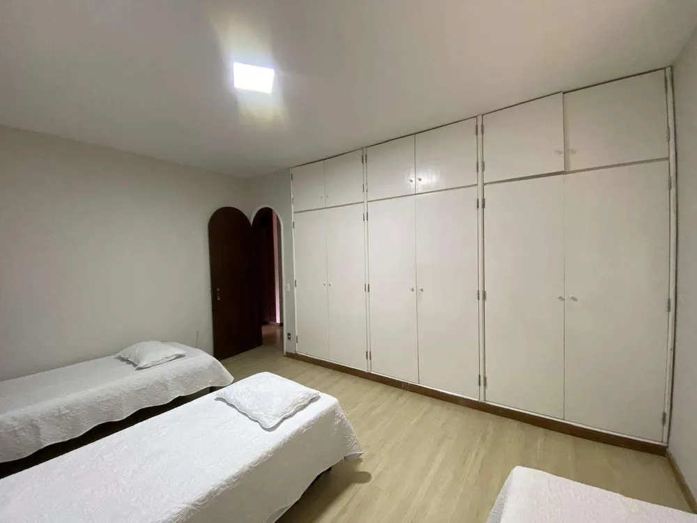 Casa, 4 quartos, 312 m² - Foto 4