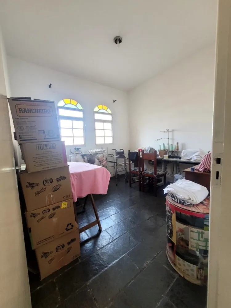 Casa, 4 quartos, 380 m² - Foto 9