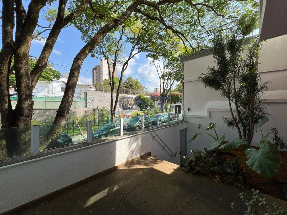 Casa, 7 quartos, 314 m² - Foto 2