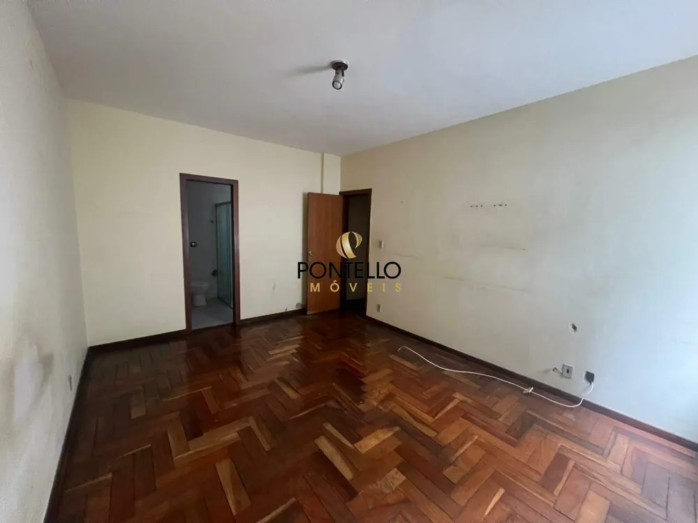 Apartamento, 3 quartos, 130 m² - Foto 1