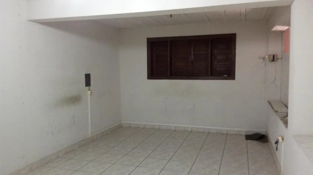 Casa, 4 quartos, 250 m² - Foto 3