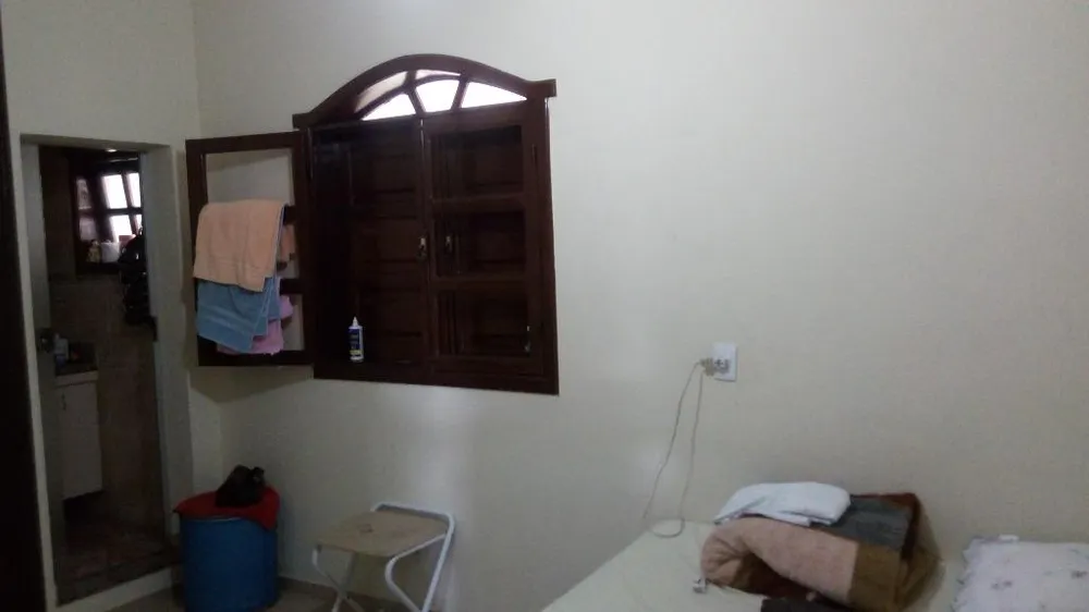 Casa, 4 quartos, 250 m² - Foto 14