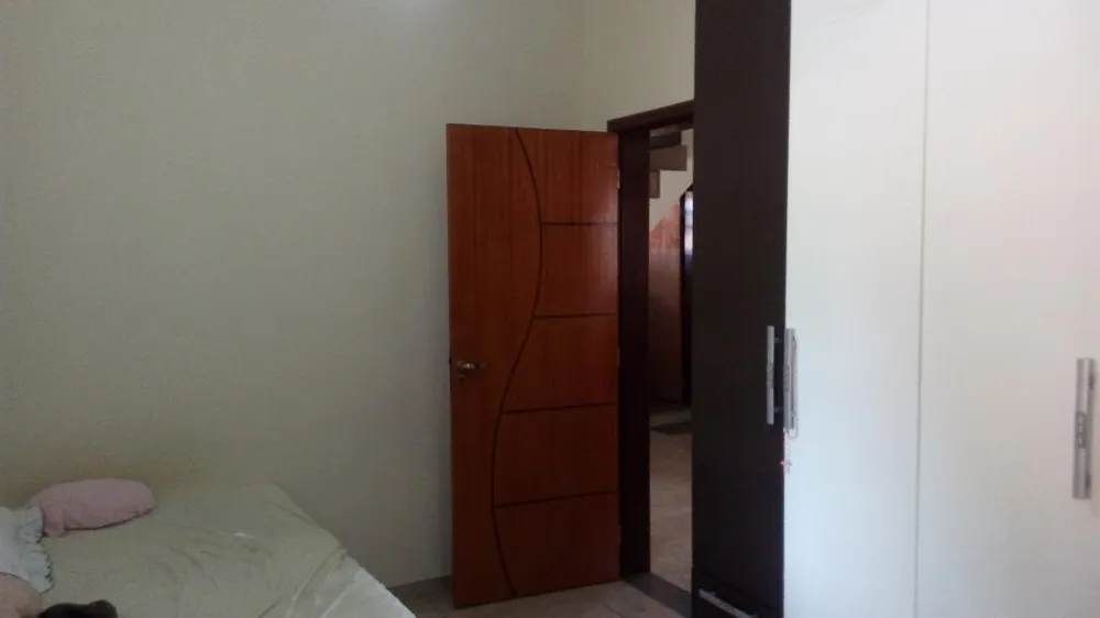Casa, 4 quartos, 250 m² - Foto 12