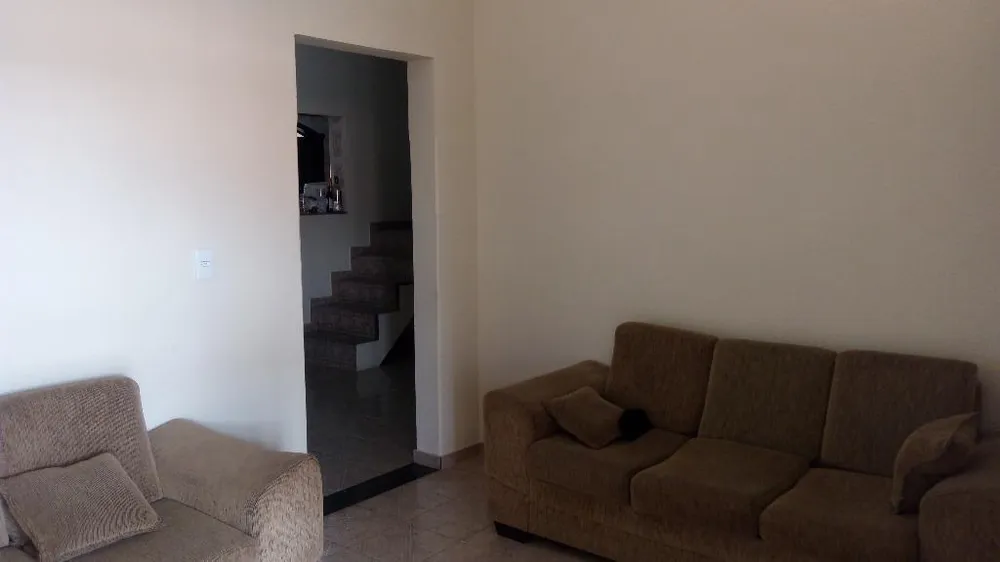 Casa, 4 quartos, 250 m² - Foto 2