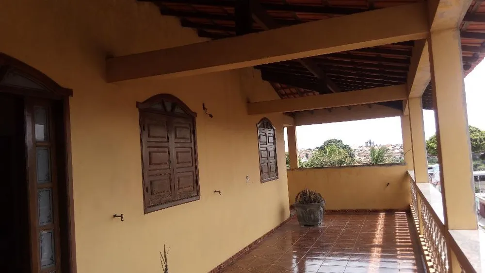 Casa, 4 quartos, 250 m² - Foto 6