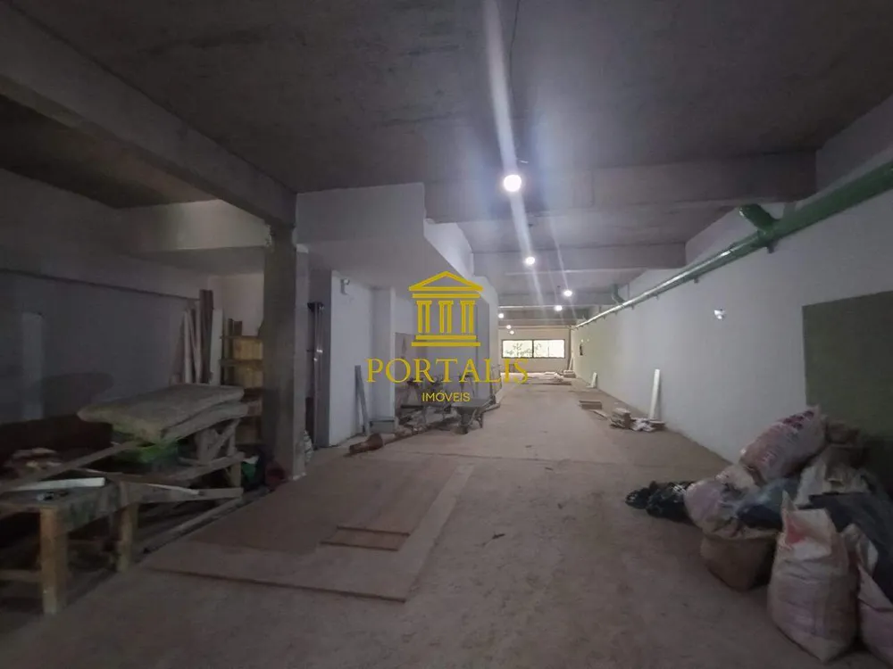 Loja-Salão, 320 m² - Foto 1