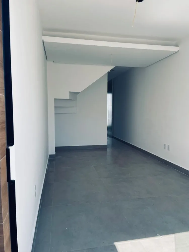 Casa, 2 quartos, 49 m² - Foto 1