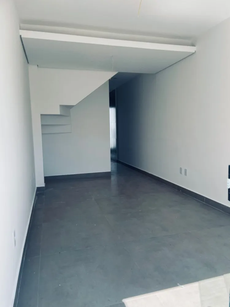 Casa, 2 quartos, 49 m² - Foto 2