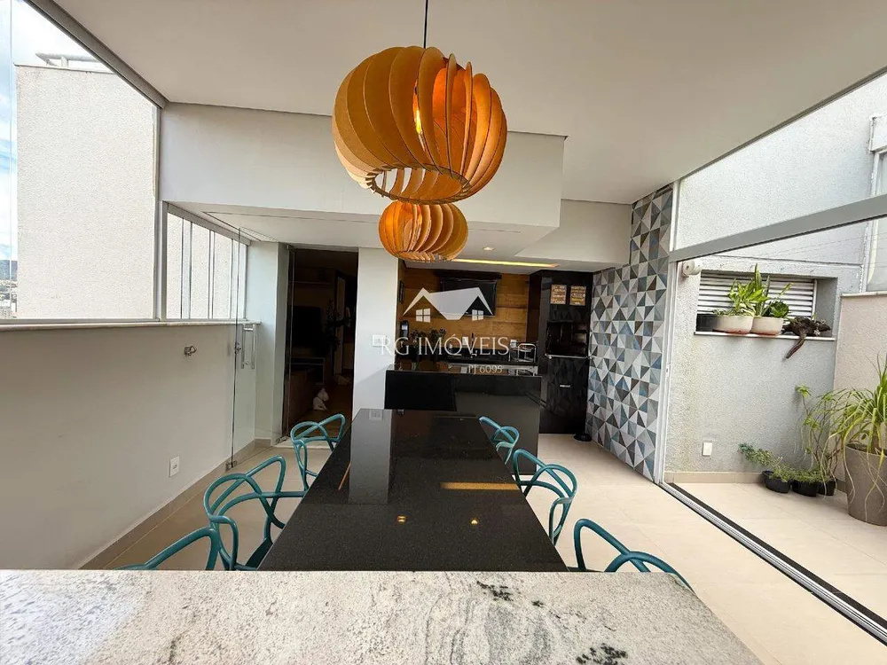 Cobertura, 3 quartos, 121 m² - Foto 2