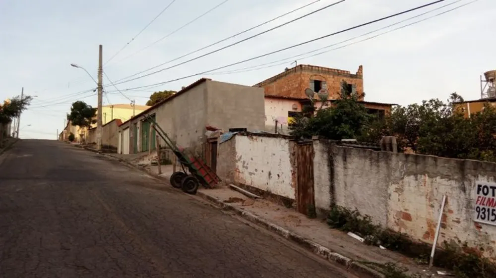 Terreno, 420 m² - Foto 2