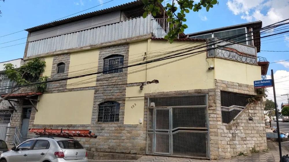 Casa, 3 quartos, 240 m² - Foto 1