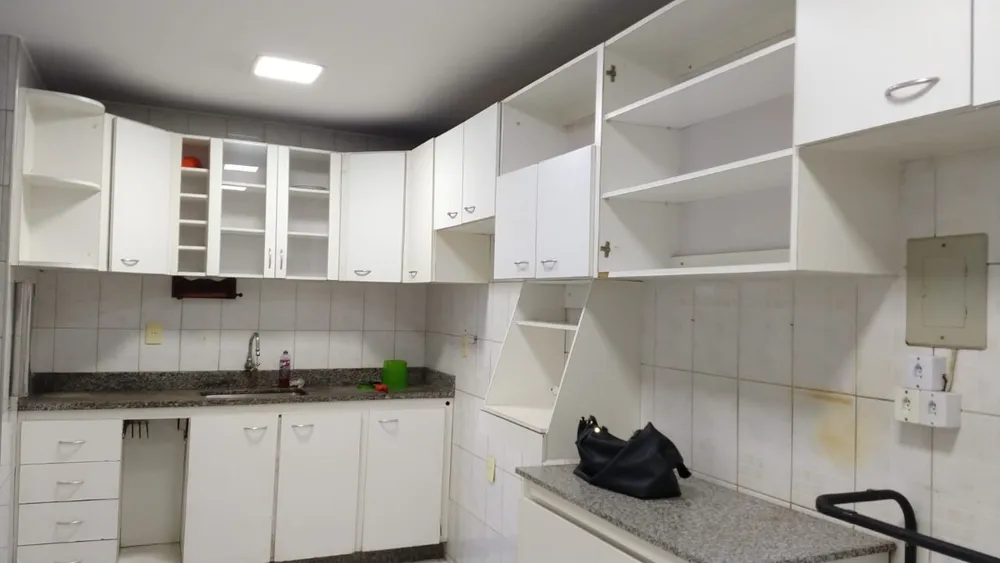 Casa, 3 quartos, 240 m² - Foto 10