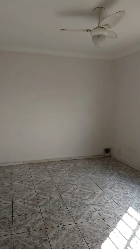 Casa, 3 quartos, 240 m² - Foto 4