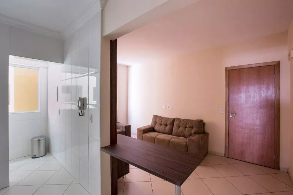 Apartamento à venda com 3 quartos, 70m² - Foto 4