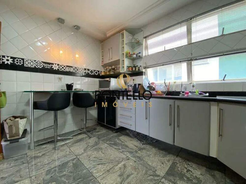 Cobertura à venda com 4 quartos, 213m² - Foto 3