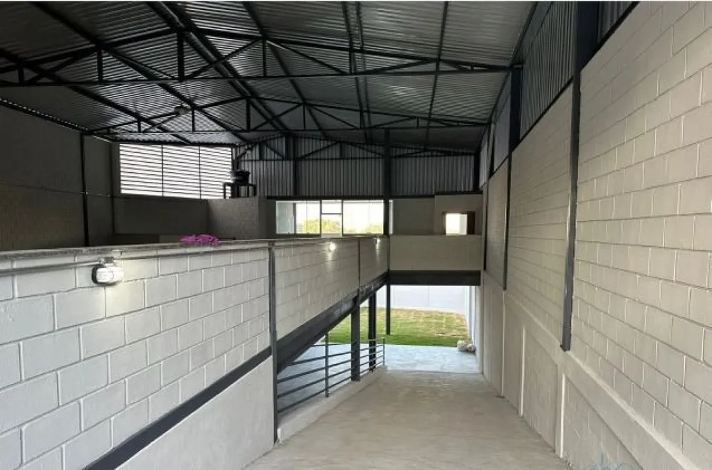 Depósito-Galpão, 690 m² - Foto 2