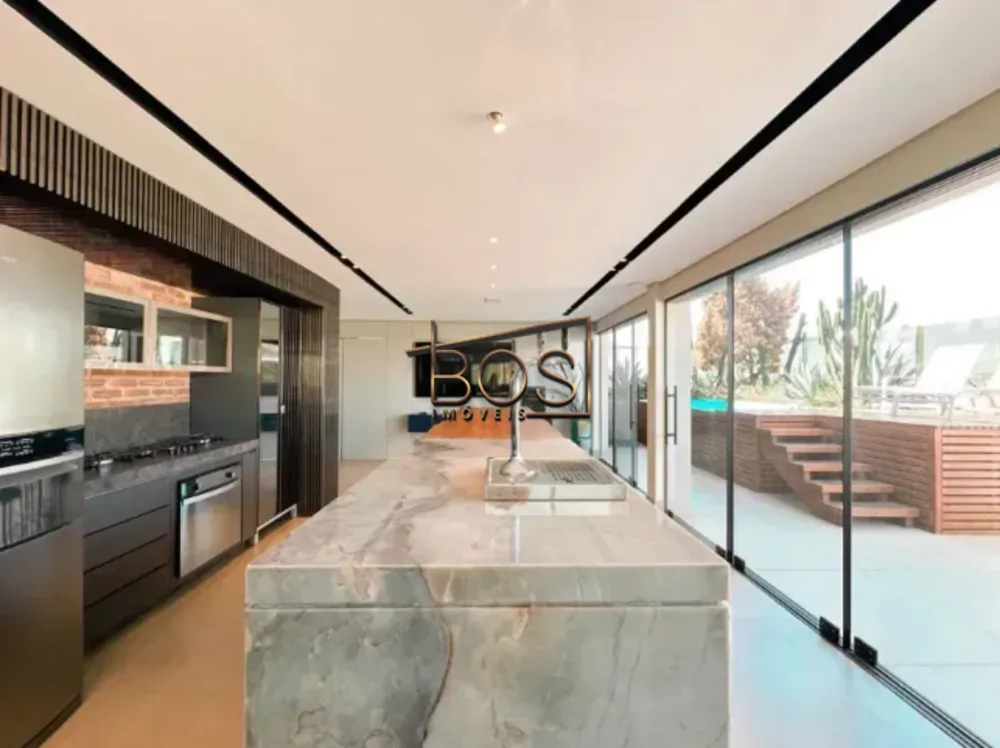 Cobertura, 3 quartos, 289 m² - Foto 1