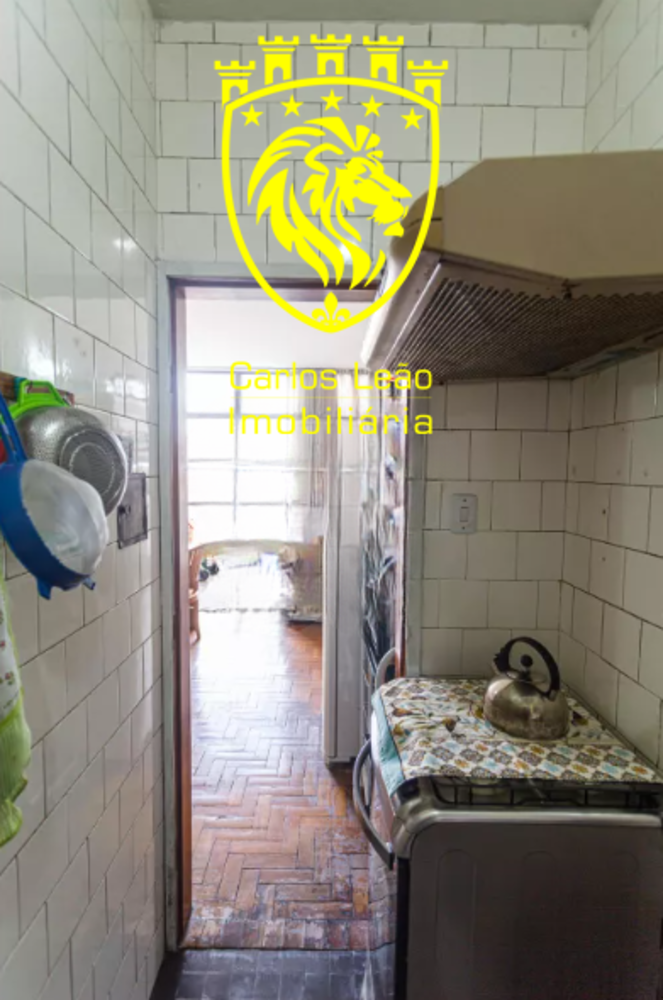 Apartamento à venda com 1 quarto, 60m² - Foto 2