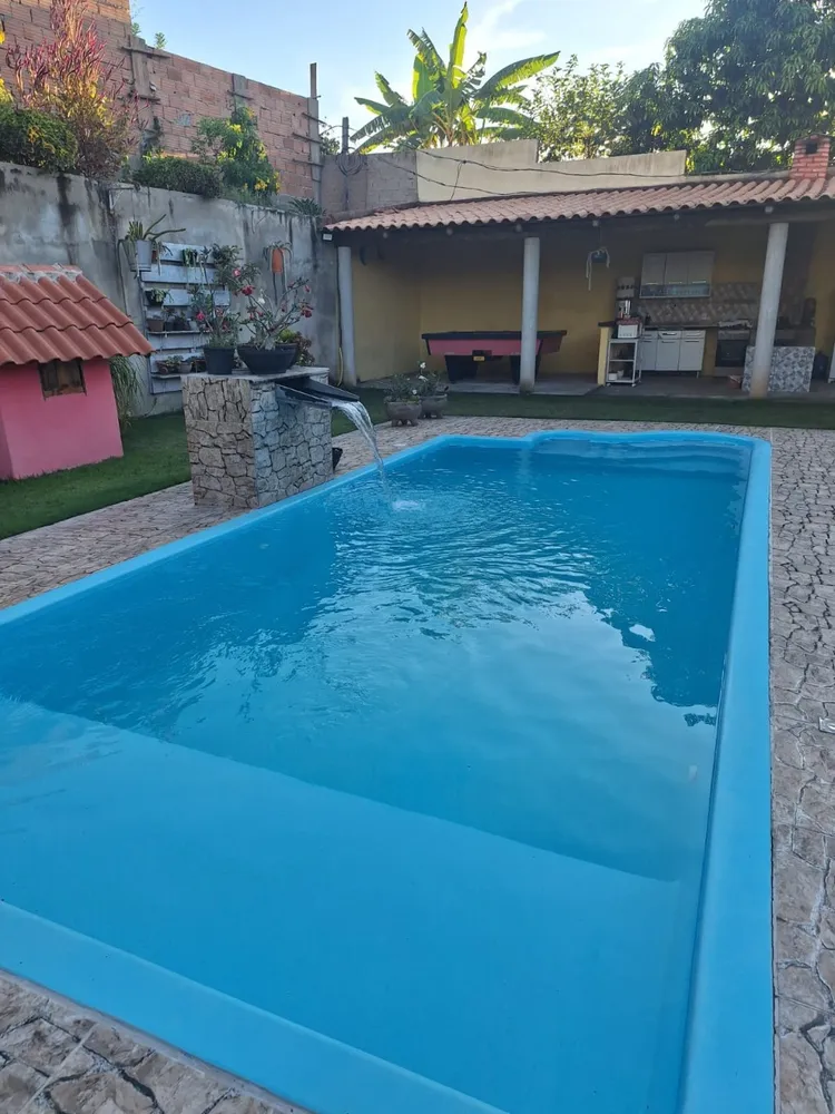 Chácara, 4 quartos, 1600 m² - Foto 1