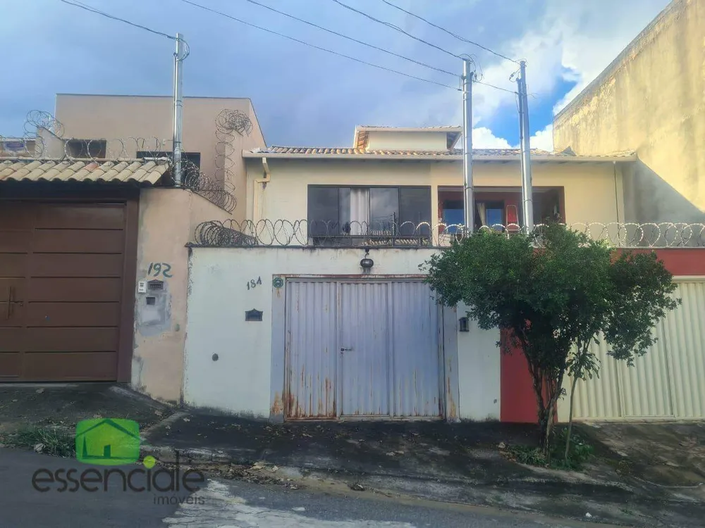 Casa, 3 quartos, 115 m² - Foto 1