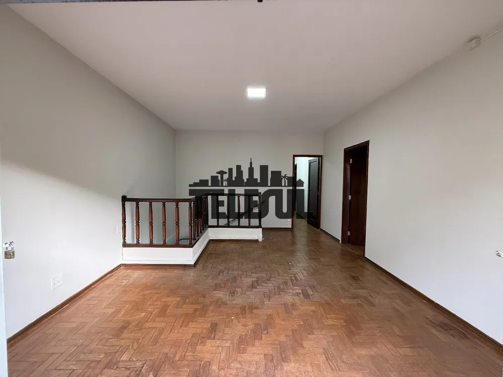 Casa, 3 quartos, 246 m² - Foto 3
