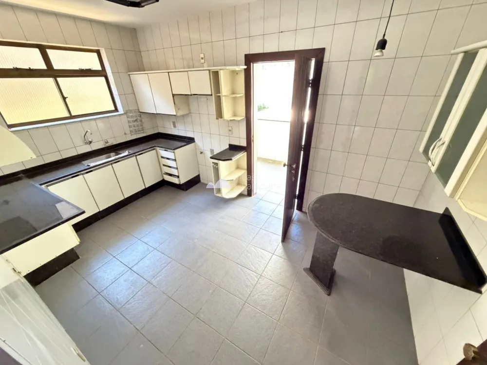Casa, 5 quartos, 360 m² - Foto 12