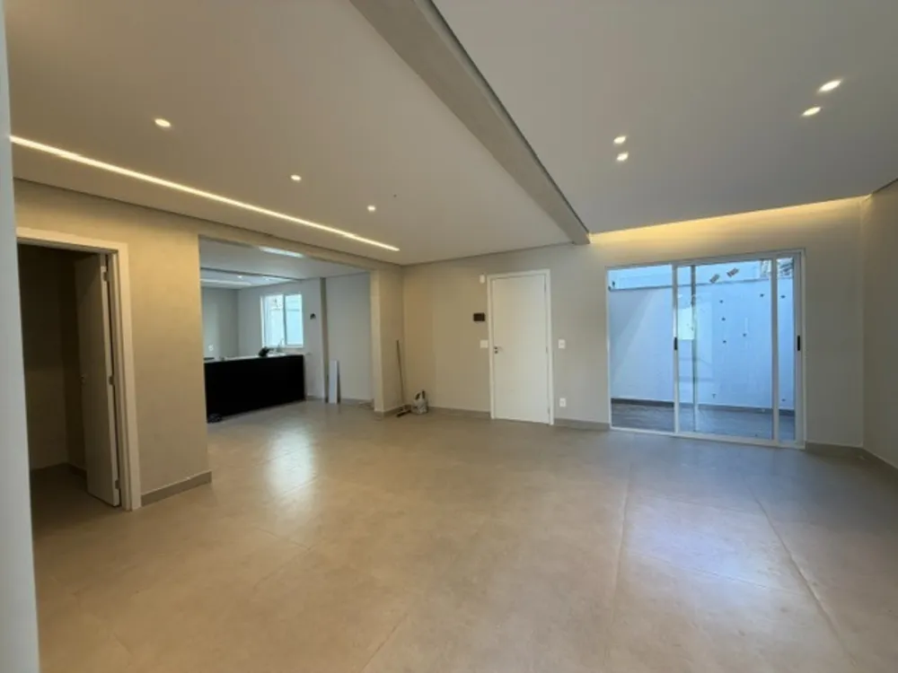 Apartamento, 3 quartos, 183 m² - Foto 1