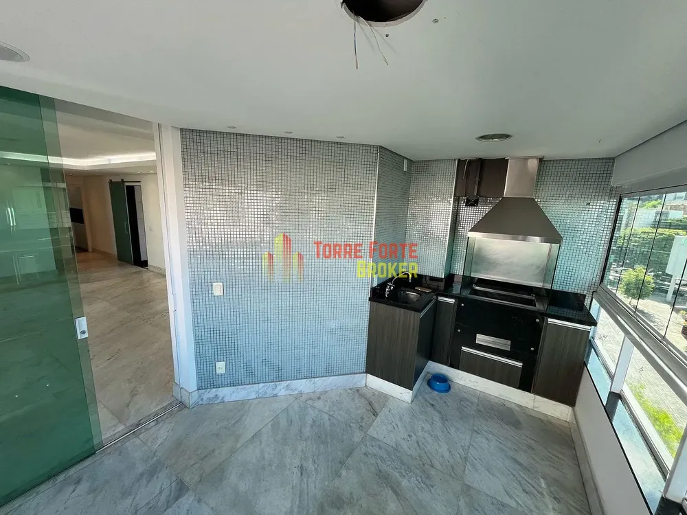 Apartamento, 4 quartos, 209 m² - Foto 2