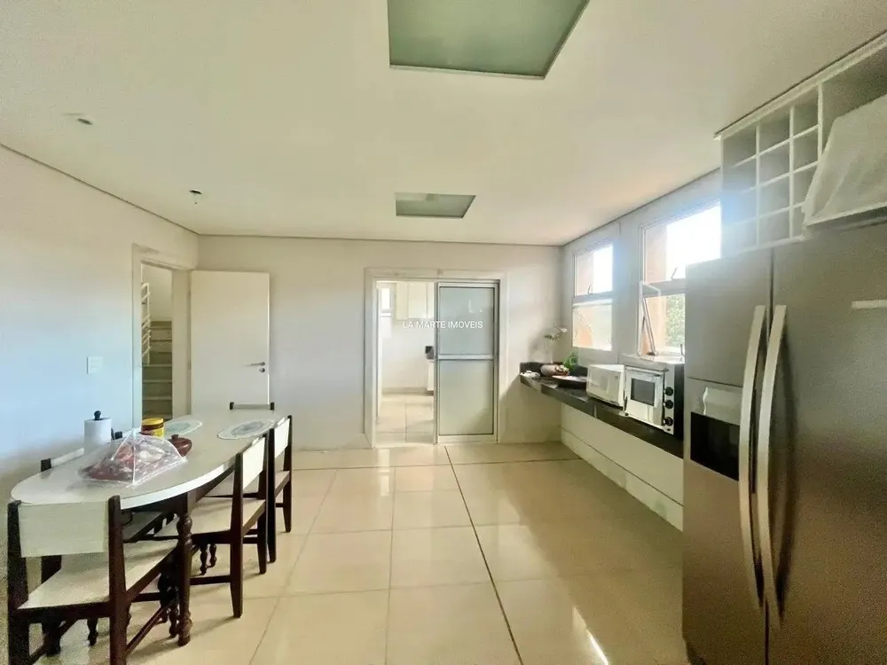 Casa, 7 quartos, 450 m² - Foto 8