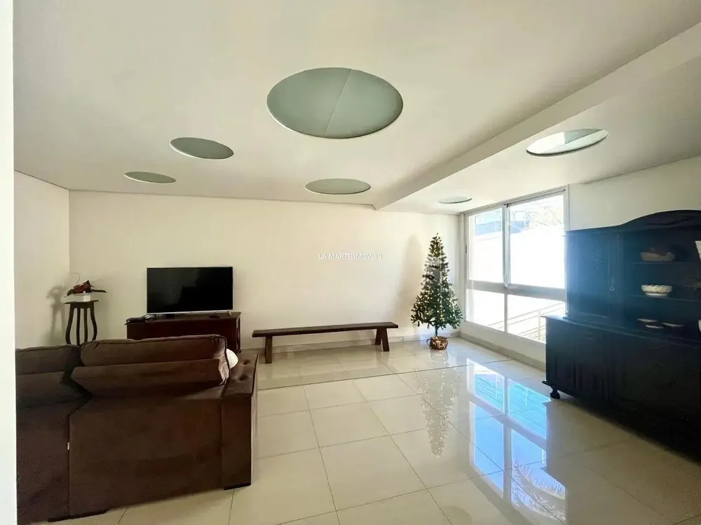Casa, 7 quartos, 450 m² - Foto 4