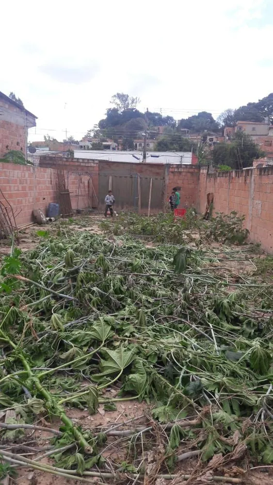 Terreno, 180 m² - Foto 1