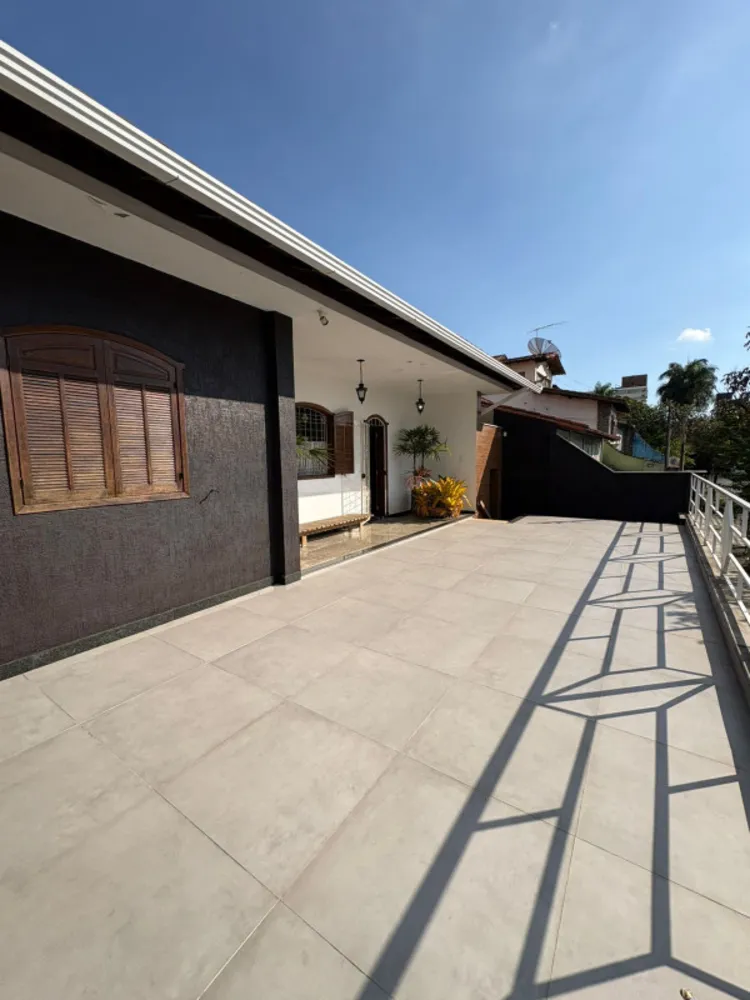 Casa, 3 quartos, 240 m² - Foto 4