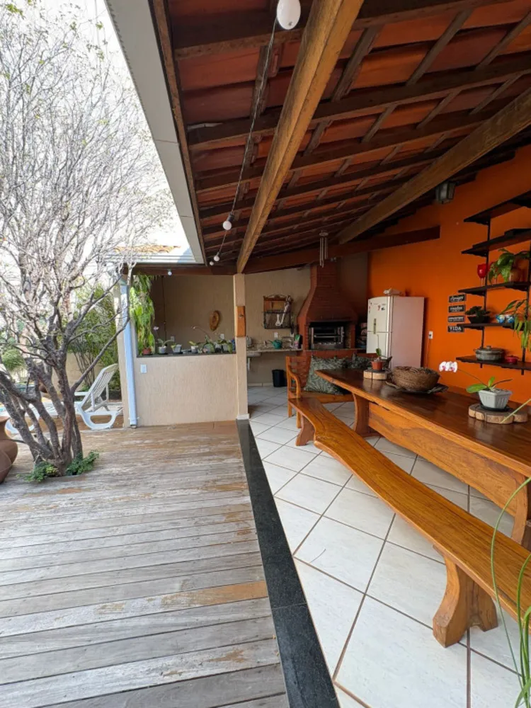 Casa, 3 quartos, 240 m² - Foto 10