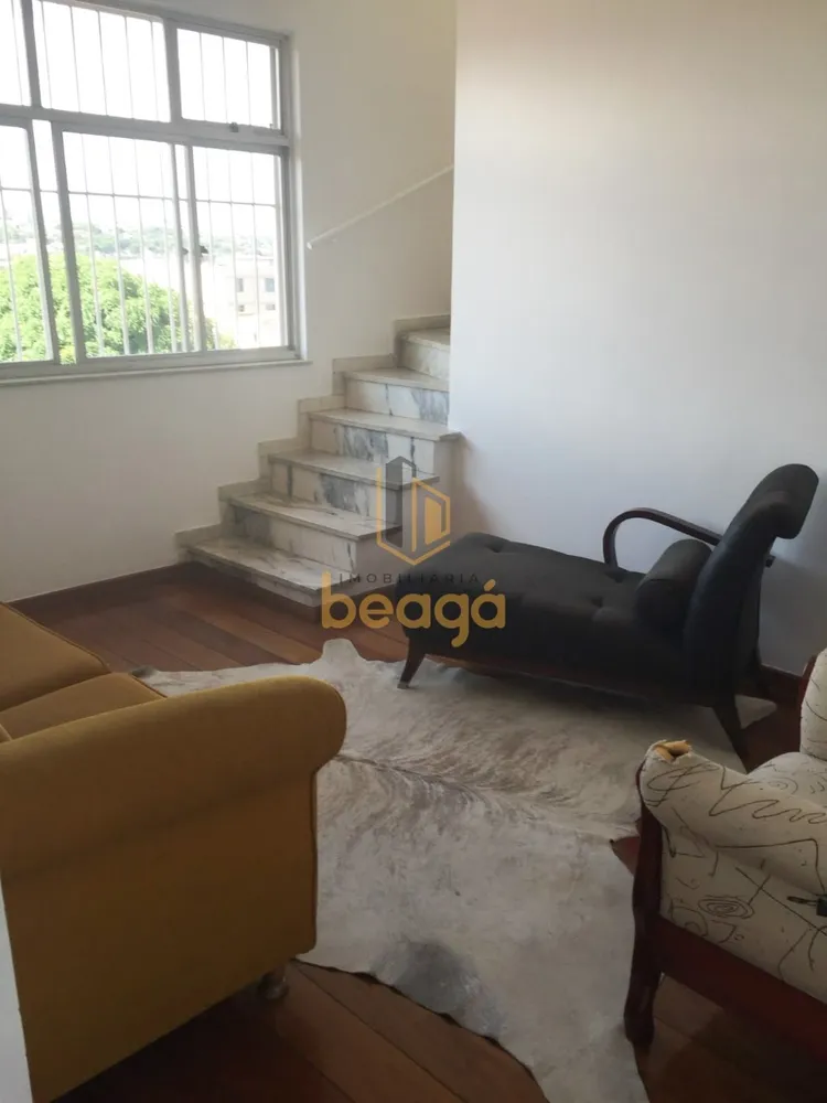 Cobertura, 3 quartos, 210 m² - Foto 1
