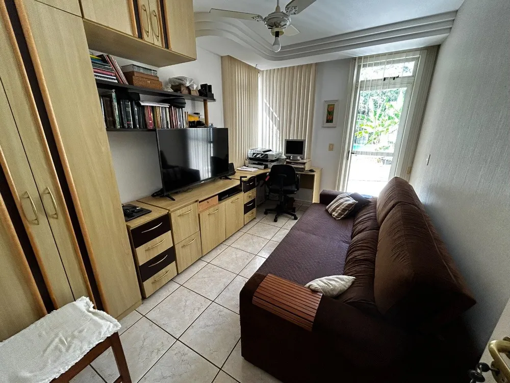 Casa, 4 quartos, 268 m² - Foto 13